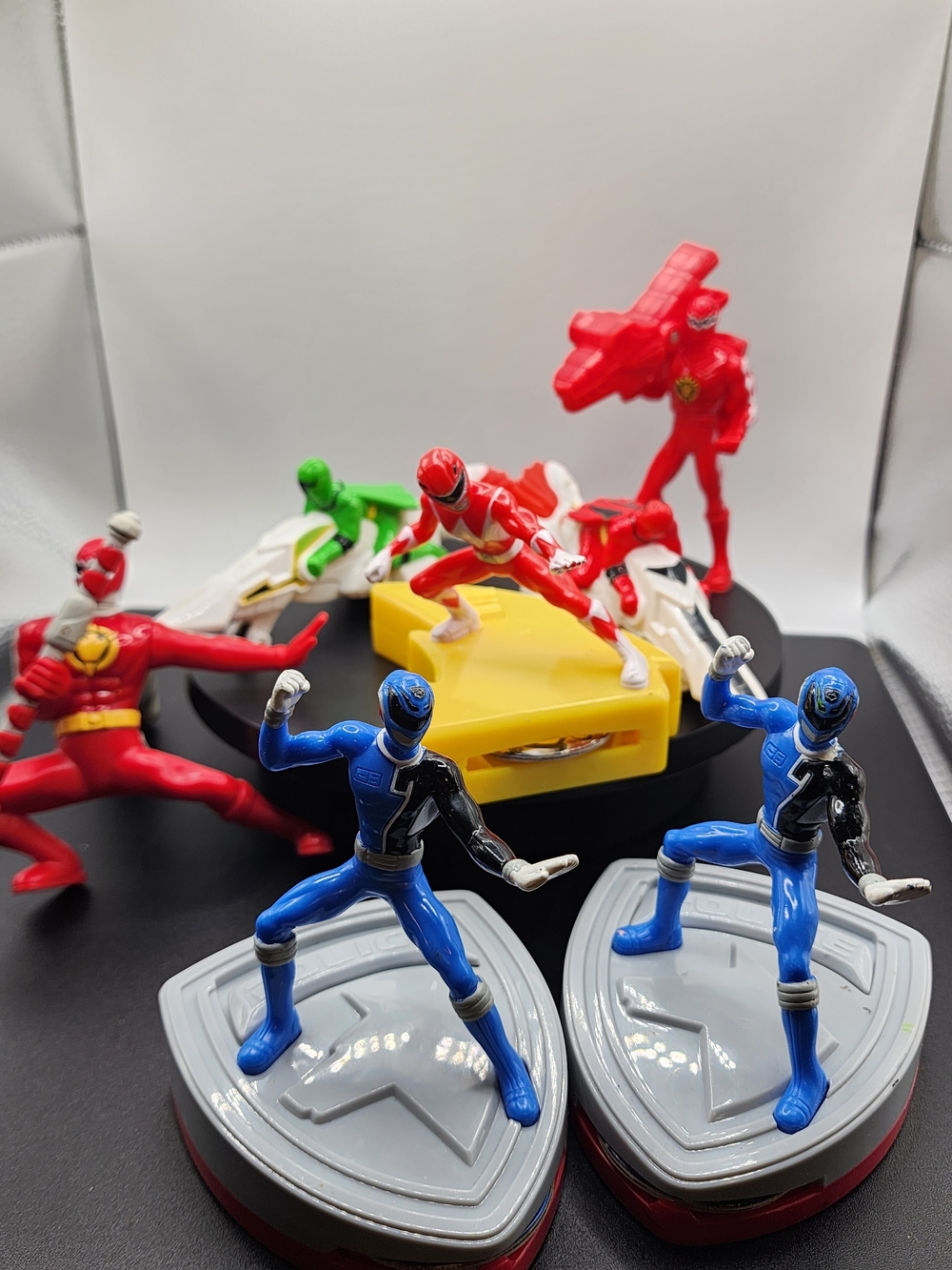 McDonald's 2005 POWER RANGERS Generations 7-pc Happy Meal toy lot